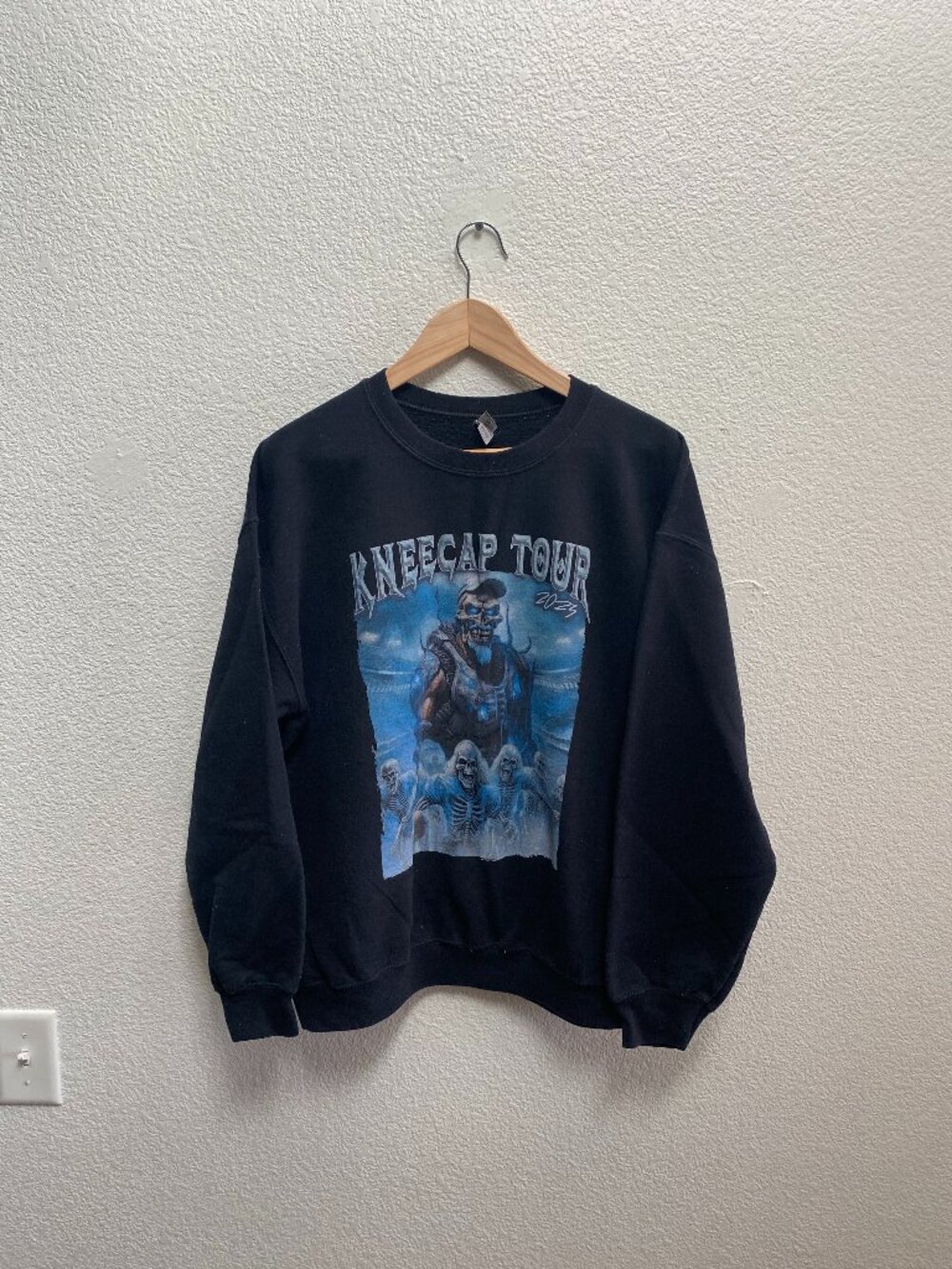 Barstool Sports Kneecap Tour Crew Neck Long Sleeve Sweatshirt Men's Large Black